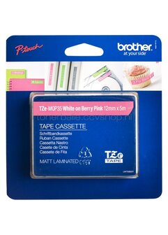 Brother TZE-MQP35 wit op roze breedte 12 mm