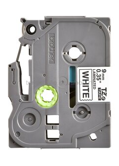 Brother TZE-221 zwart op wit breedte 9 mm